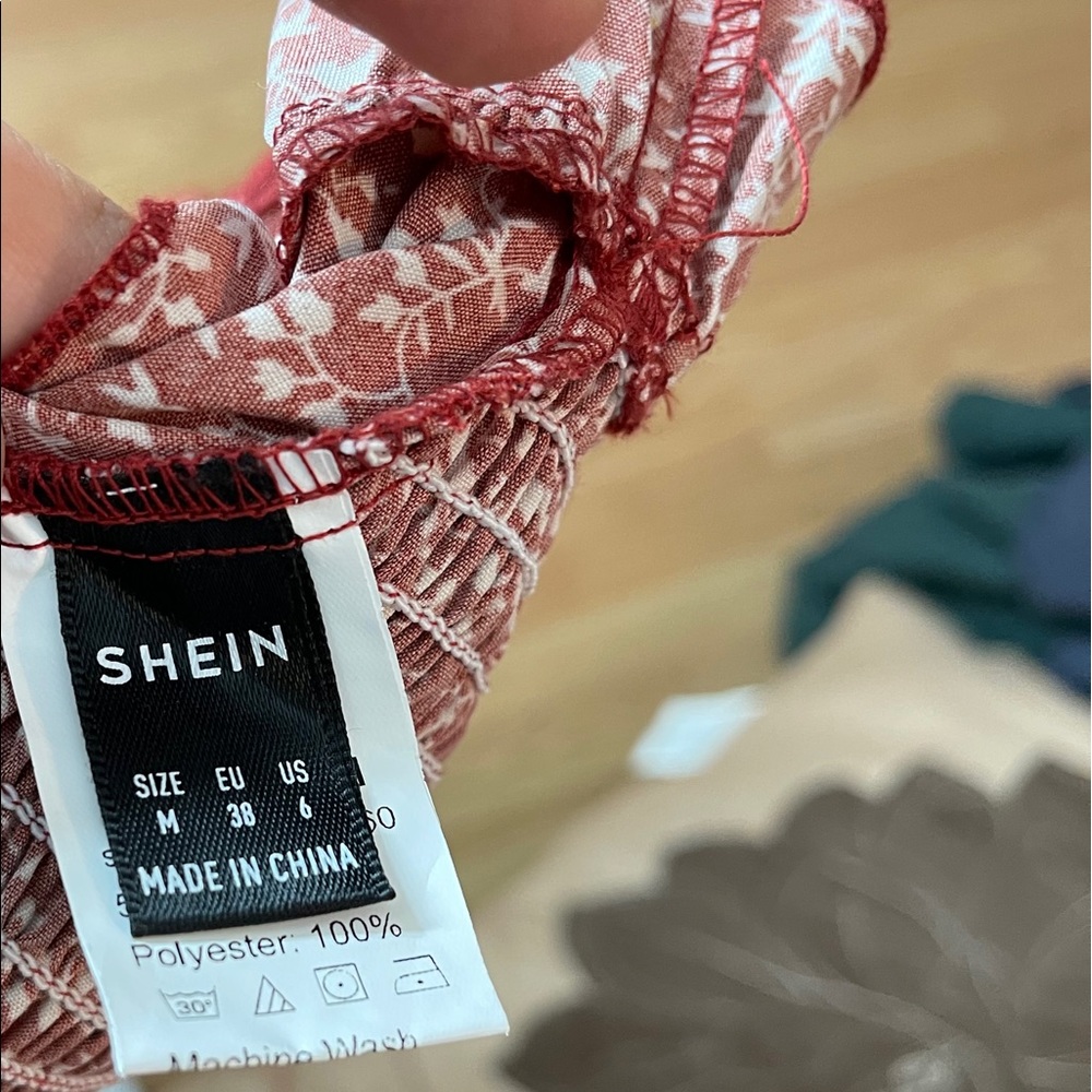 Shein Drawstring Front Top - Picture 5 of 5